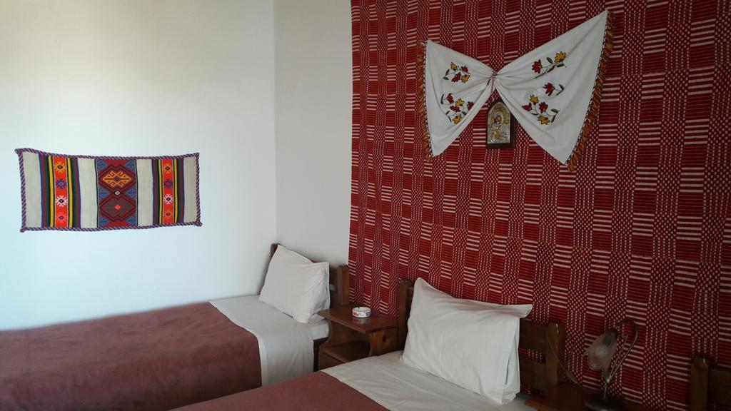 Aris Rooms Anogia Exterior foto